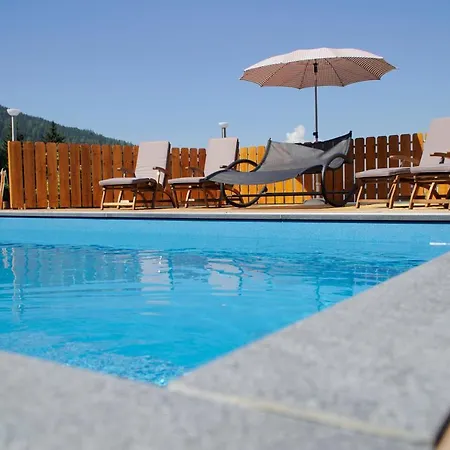 Guest house Apparthaus Taxegger 4*