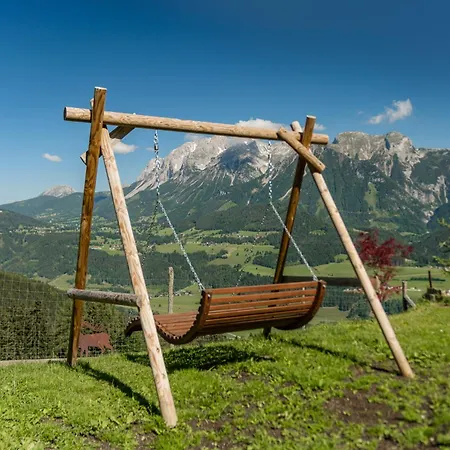 Apparthaus Taxegger Πανσιόν Haus im Ennstal