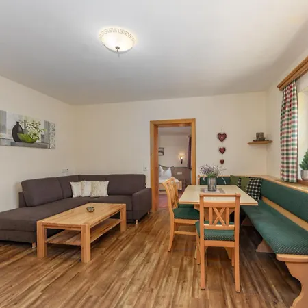 Apparthaus Taxegger Guest house Haus im Ennstal