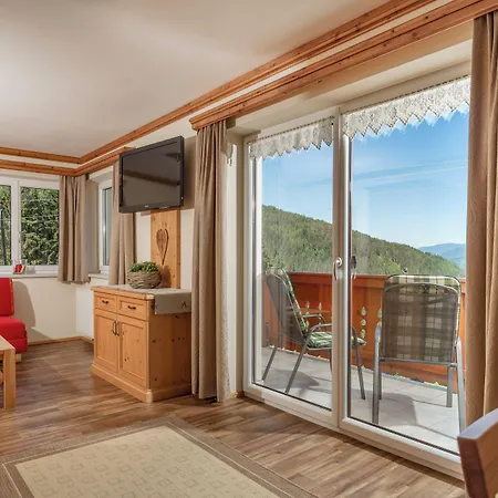 Apparthaus Taxegger האוס