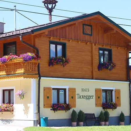 Apparthaus Taxegger Guest house