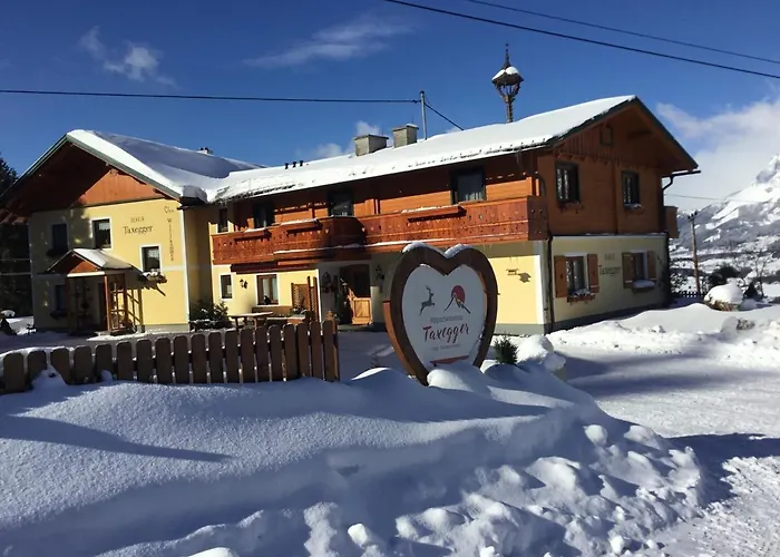 Apparthaus Taxegger 4*