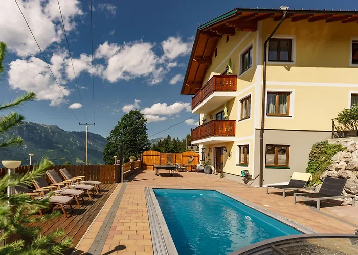 Guest house Apparthaus Taxegger Haus im Ennstal