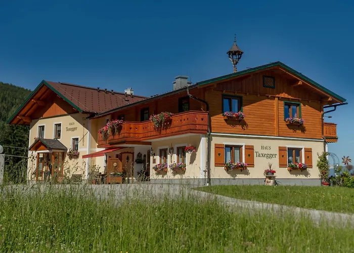 Apparthaus Taxegger Guest house Haus im Ennstal
