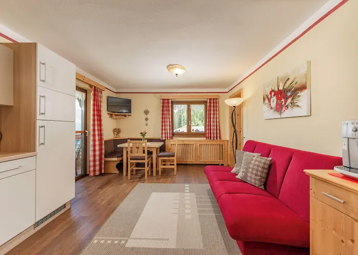 Apparthaus Taxegger 4*